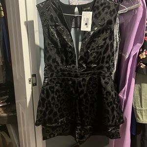 Cute black leopard print romper